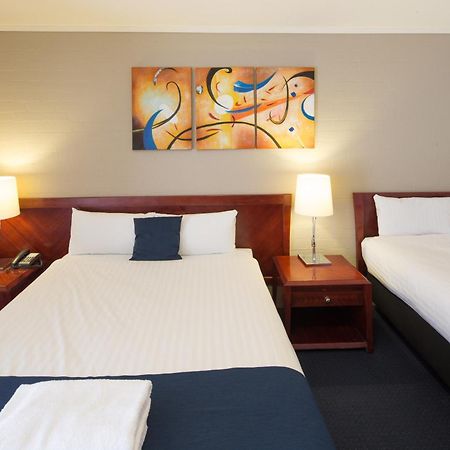 Ibis Styles Canberra Exterior photo