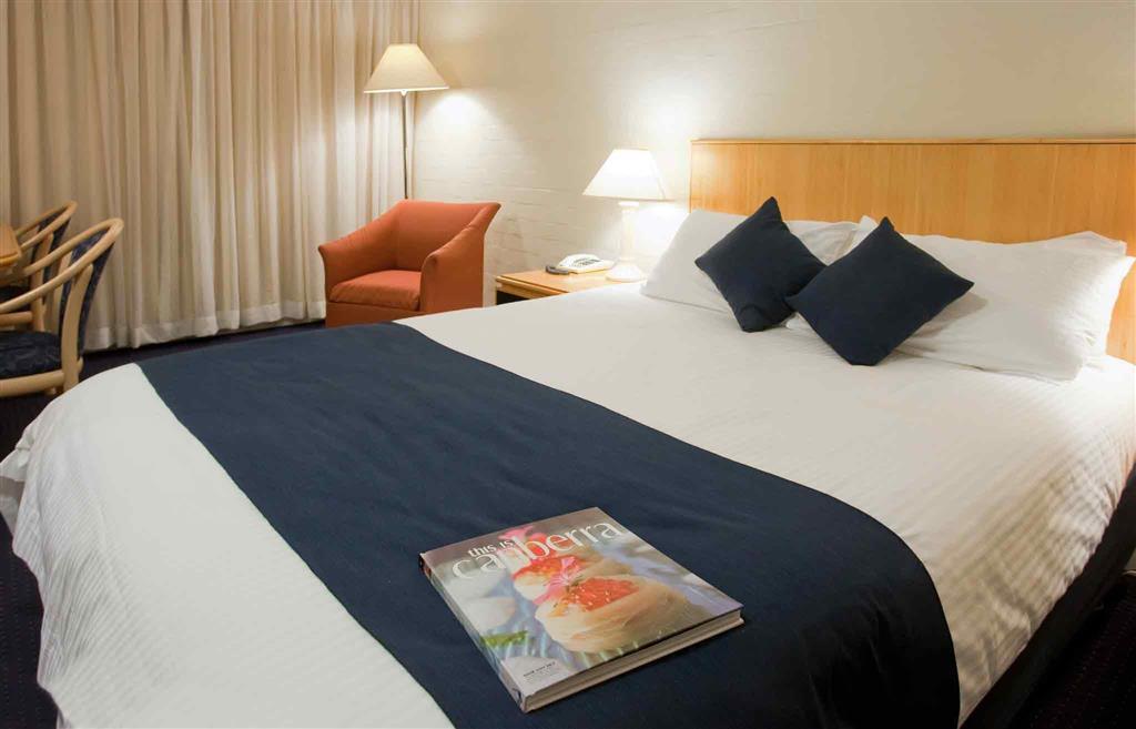 Ibis Styles Canberra Exterior photo